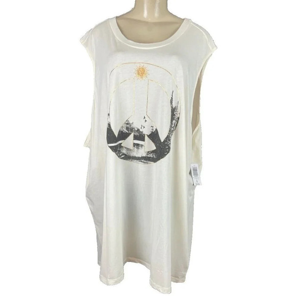 Torrid Plus 6 Eggshell Outdoor Peace Sign Graphic Crew Neck Cotton Tank Tee - Picture 2 of 6